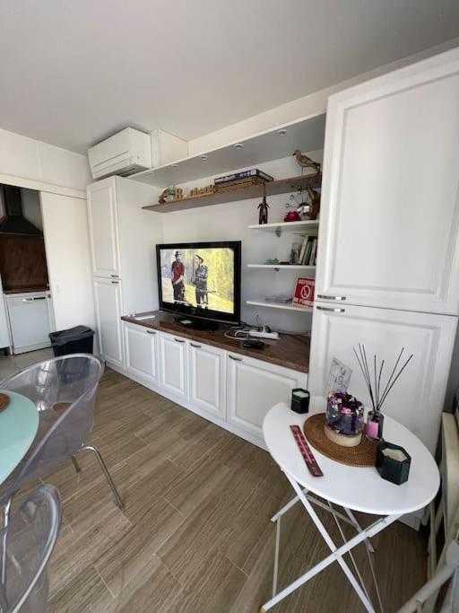 7Mn From The Center/ Pool/Parking Apartment Cannes Bagian luar foto